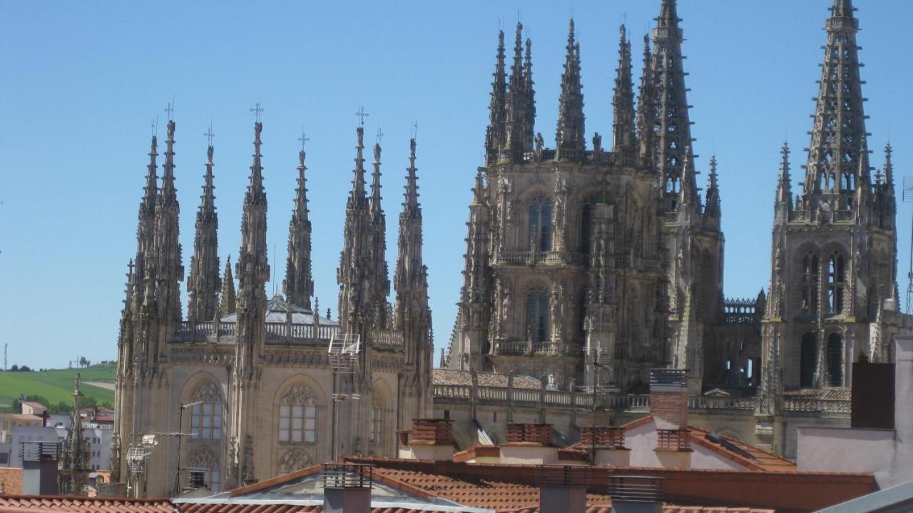 Buhardilla Con Encanto Centro Historico Burgos Exterior photo